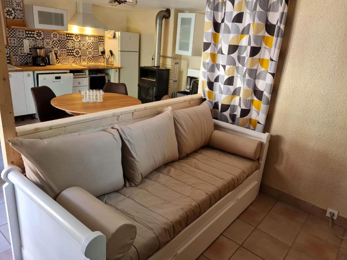 Le Domaine De La Claire Fontaine Gites -Chambres D'Hotes Montvalent Kültér fotó
